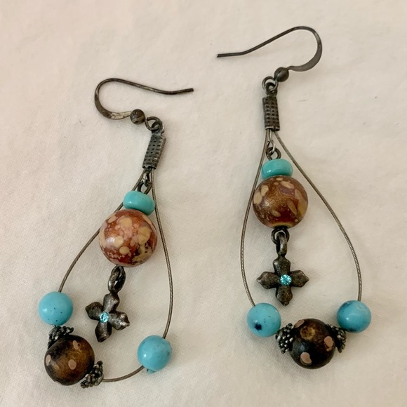 Earring Assortment - Picture 6 of 8